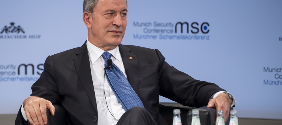 Milli Savunma Bakanı Akar