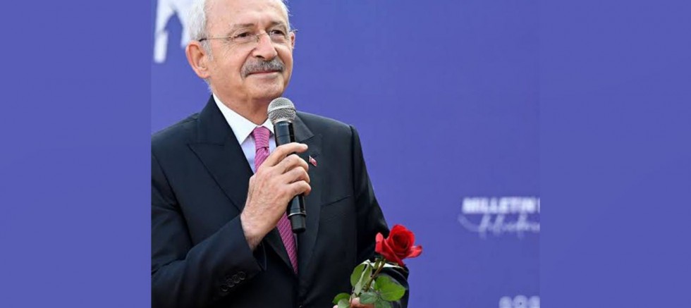 Bizim iki kırmızı çizgimiz var