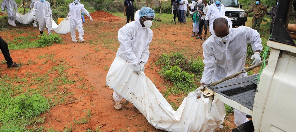 Kenya’da dehşete düşüren ‘açlık tarikatı