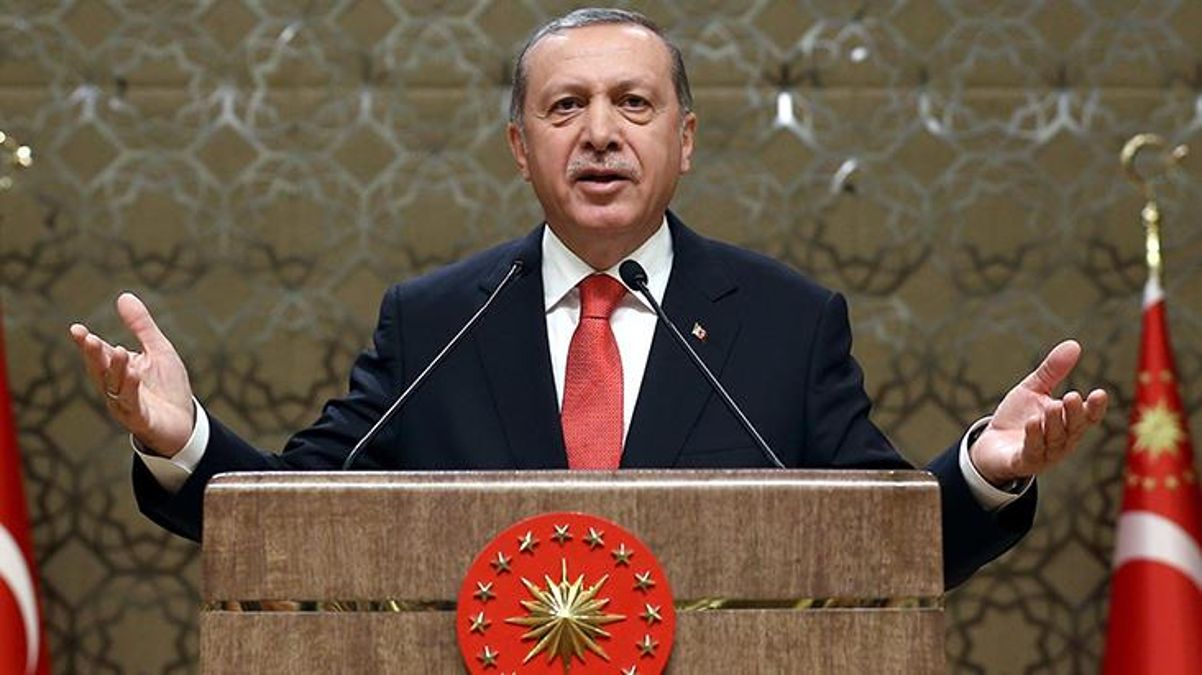 Çizmeye çalıştıkları o karanlık tabloya aldırış etmeyin