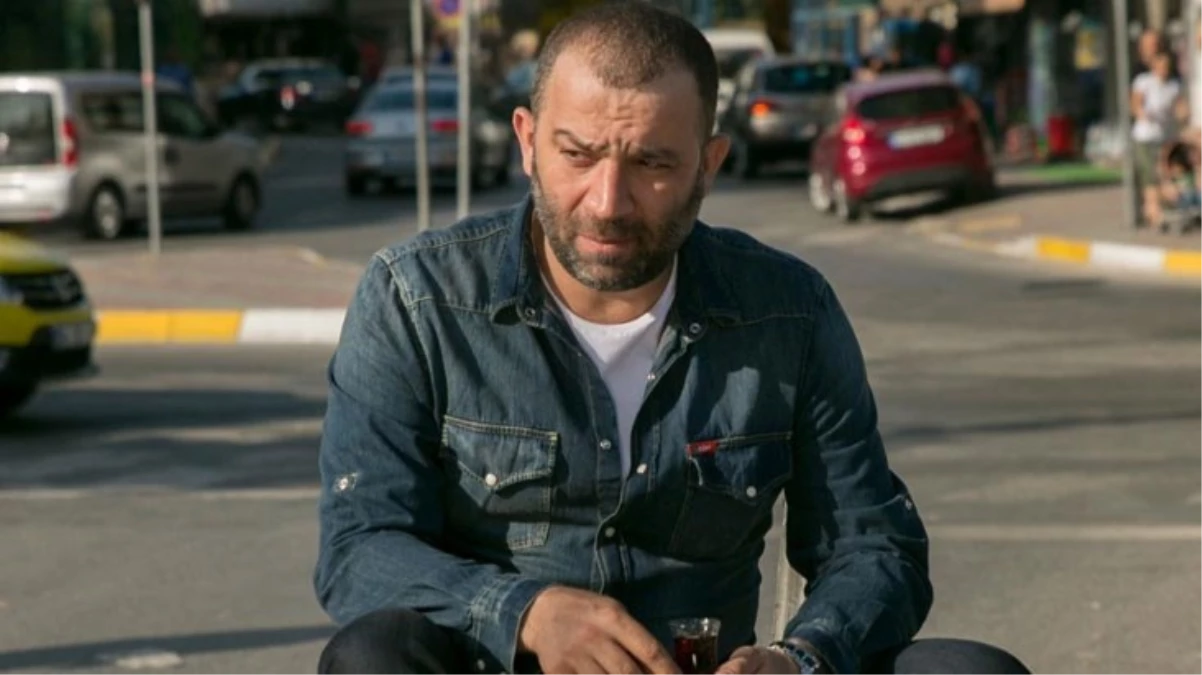 Arka Sokaklar’ın Mesut Komiseri Şevket Çoruh, 5 yıl önce evlendiği eşi ile düğün yaptı