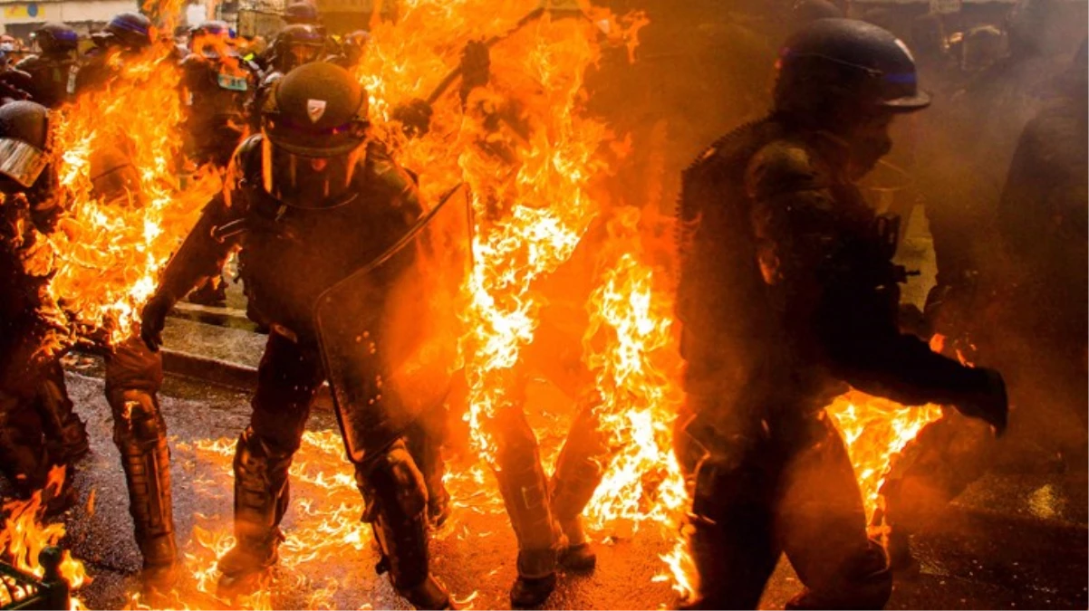 Fransa’daki protestolarda ölenlerin sayısı 2’ye yükseldi! İtfaiye eri tüm müdahalelere rağmen kurtarılamadı