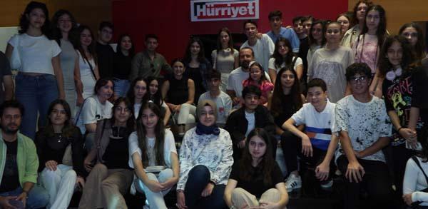 Demirören Medya Lisesi öğrencileri ‘1923’ müzikalini izledi: Ağlayan arkadaşlarım oldu