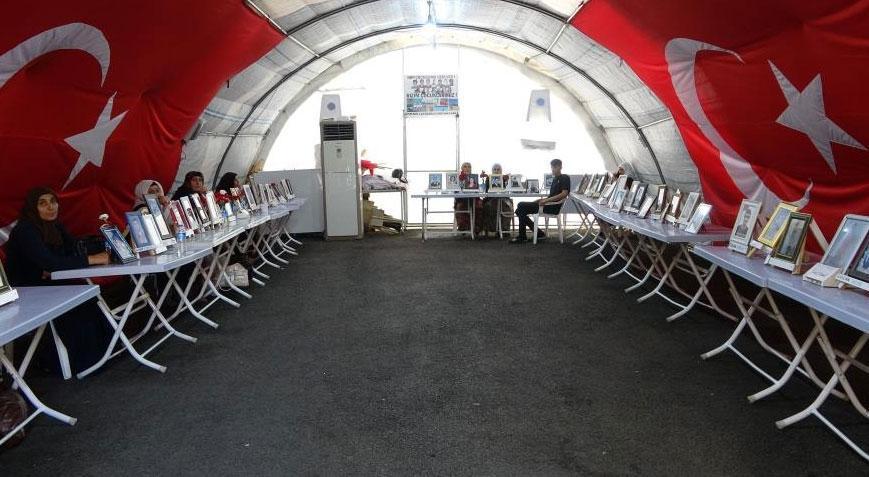 Diyarbakır’da annelerin evlat nöbeti devam ediyor