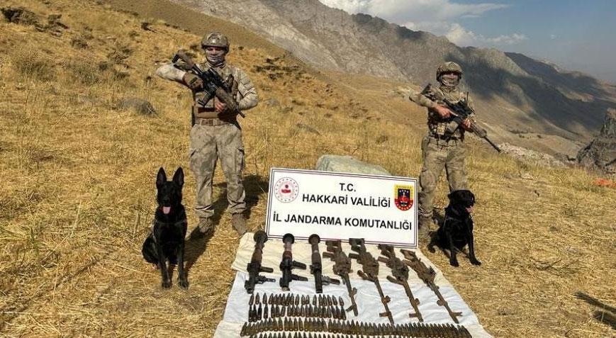 PKK’ya ağır darbe! 2 sığınakta silah ve mühimmat ele geçirildi