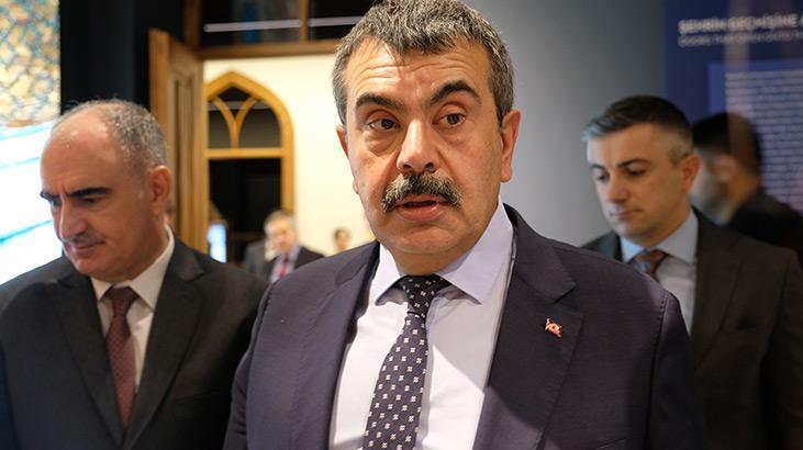 Bakan Tekin’den yerel yönetime tebrik: Parti ayrımı yapmadan takdir ediyorum