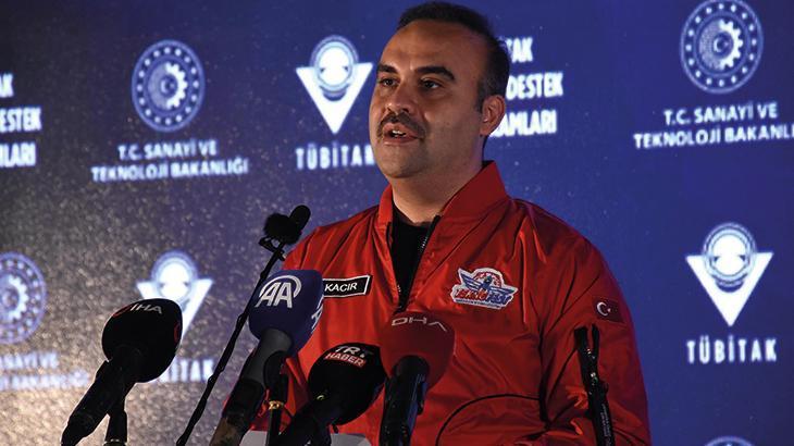 Elon Musk ile görüşmenin detaylarını Bakan Kacır canlı yayında anlattı