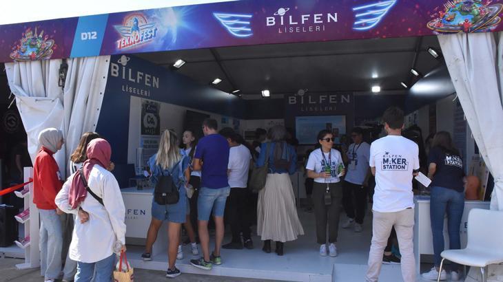 TEKNOFEST’te Bilfen öğrencileri çevreci projelerini sergiledi