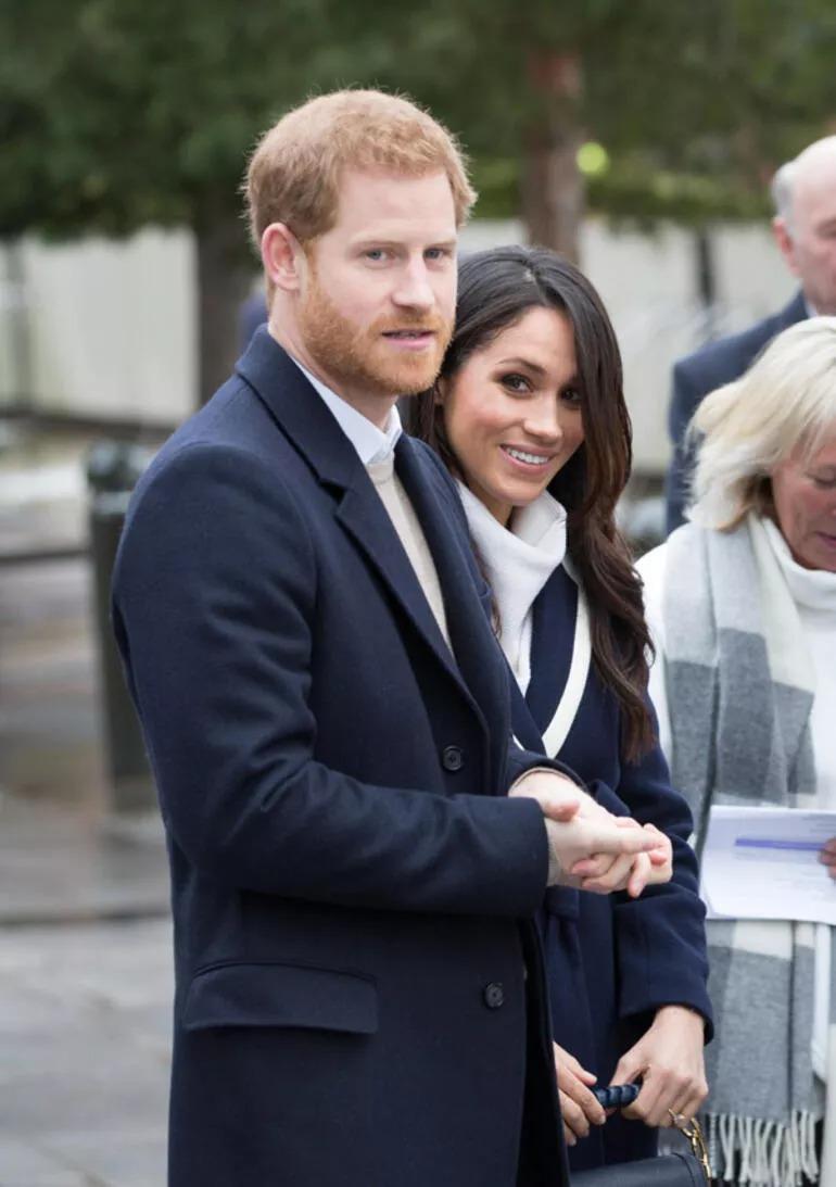 Prens Harry eşi Meghan Markle'ın cesur sahneleri hakkında konuştu: Hata yaptım!