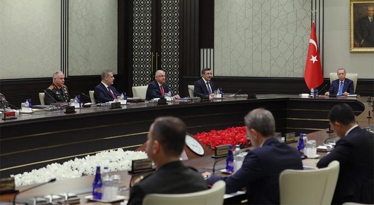 Yeni komuta kademesinin ilk MGK'sı sona erdi!