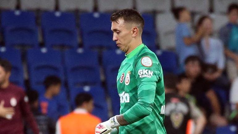 Canlı yayında Fernando Muslera gelişmesini duyurdu: Artık son senesi!