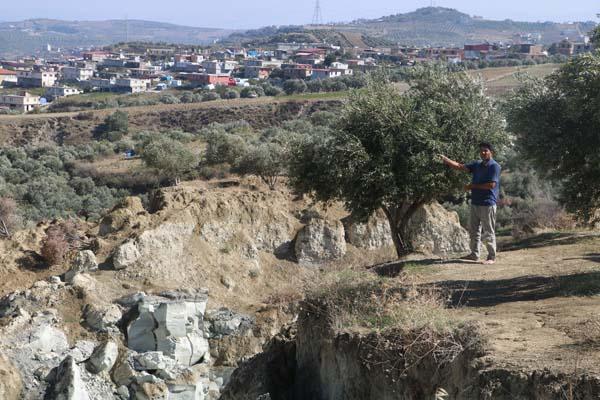 Fay ikiye böldü, tedirgin eden hasat başladı: Korkuyorum, aşağısı görünmüyor