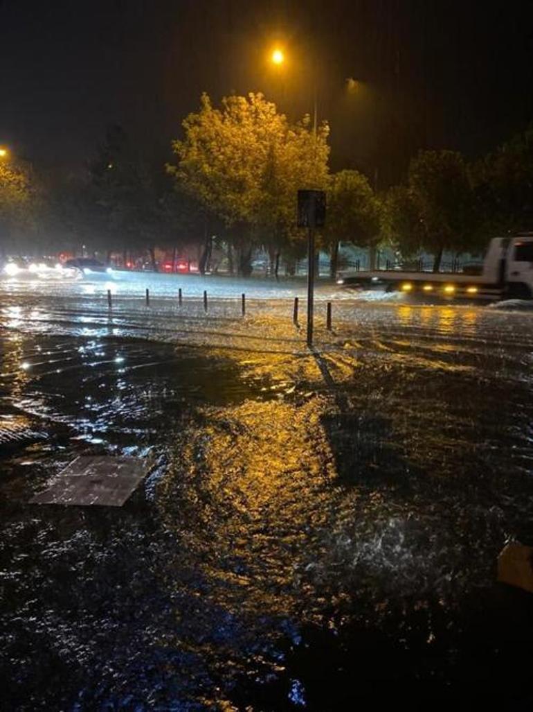 Meteoroloji'nin uyarılarının ardından Ordu'da sağanak yağış etkili oldu