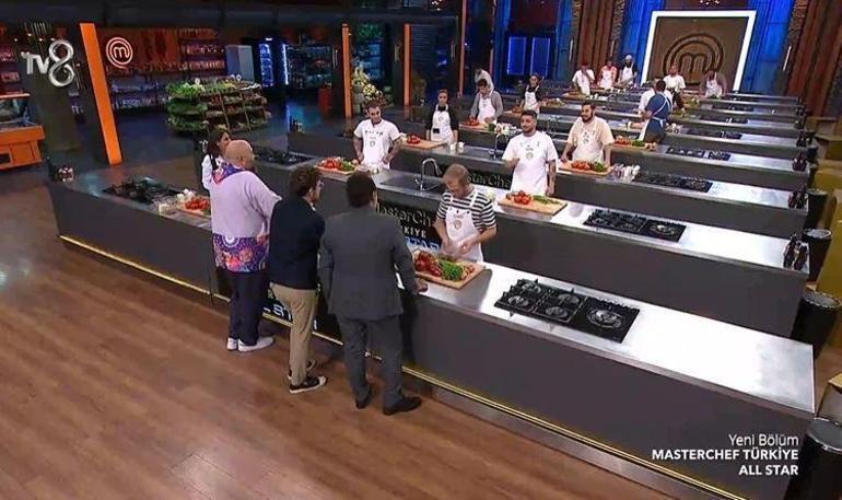 MasterChef All Star'da kaptanlık yarışı! 20 dakikada menemen yaptılar