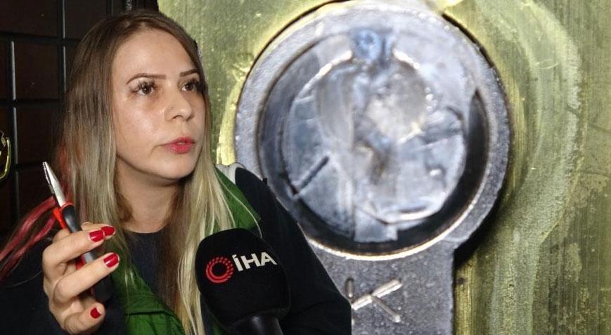 Ev sahibinden akılalmaz hamle! Eve giremesin diye kapılarına yapıştırıcı sürdü