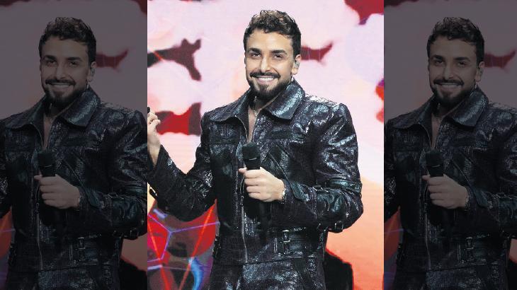 İlk kez seslendirdi