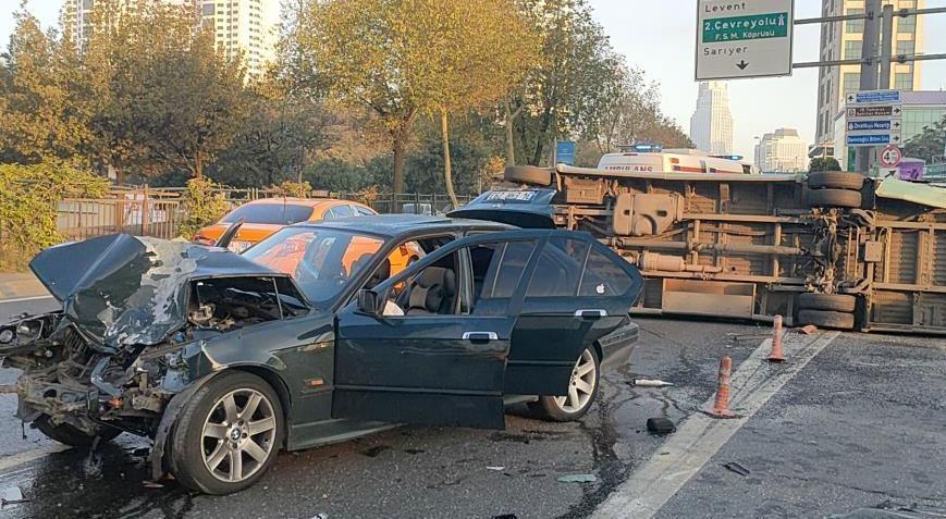 Beşiktaş’ta alkollü sürücü dehşet saçtı! 4 yaralı