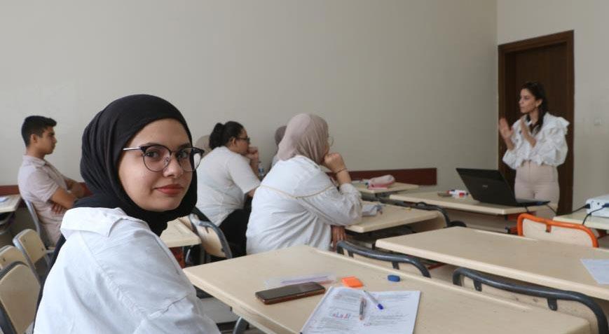 Depremzede öğrenciler hayatlarının sınavına ücretsiz hazırlanıyor