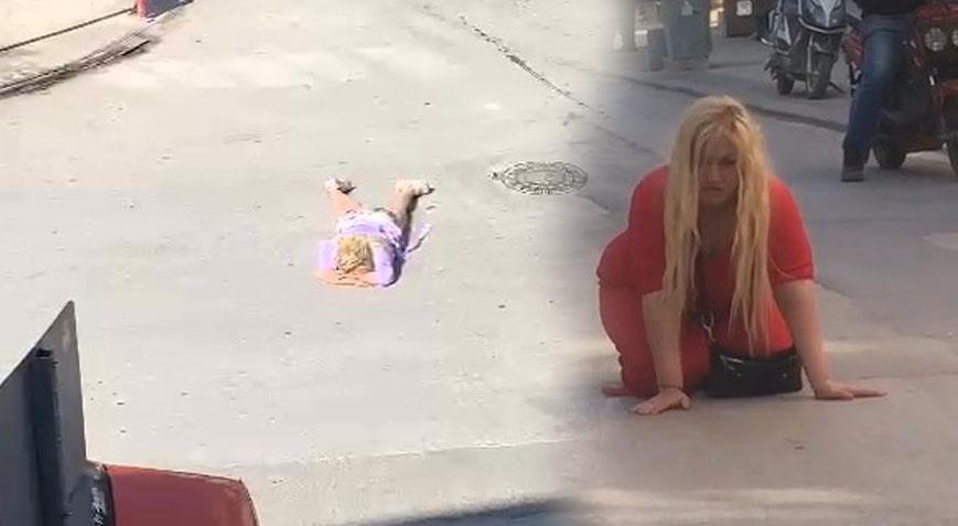 Yine aynı kadın! Hastaneden kaçıp kendini araçların önüne attı