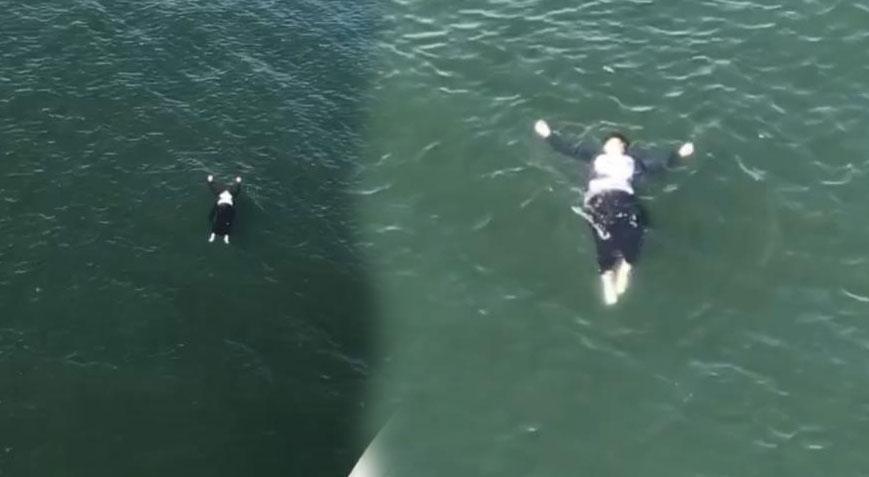 Haliç’te dehşet anları! Köprüden denize düşen kadını kaptan kurtardı