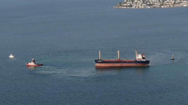 Boğaz’dan geçişe hazırlandığı sırada karaya oturan gemi kurtarıldı