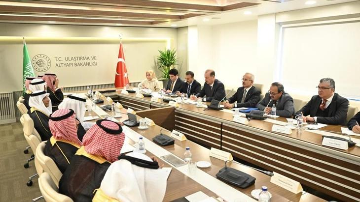 Türkiye, Suudi Arabistan’ın elektronik vize uygulamasına katılıyor