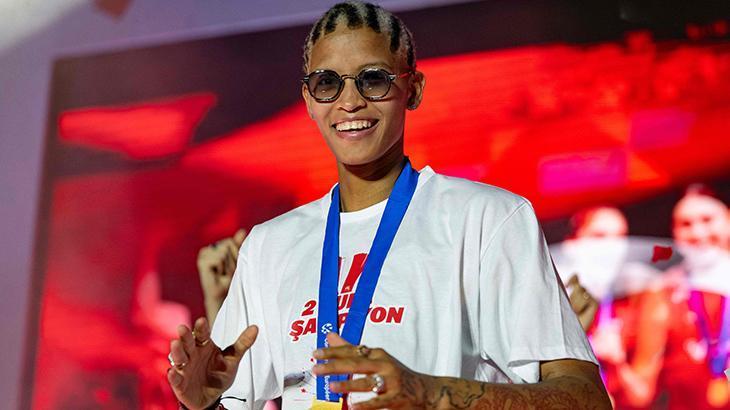 Melissa Vargas, Çin’e transfer olma nedenini açıkladı! Kontrat sorusuna cevap