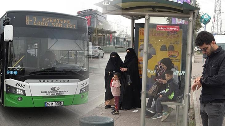 Halk otobüsü şoförü kadın yolcuların konuşmasından psikolojisi bozuldu