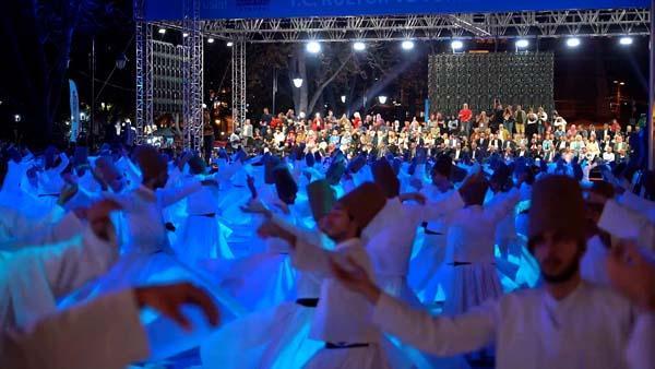 İstanbul sanata doydu! 16 günde binin üzerinde etkinlik