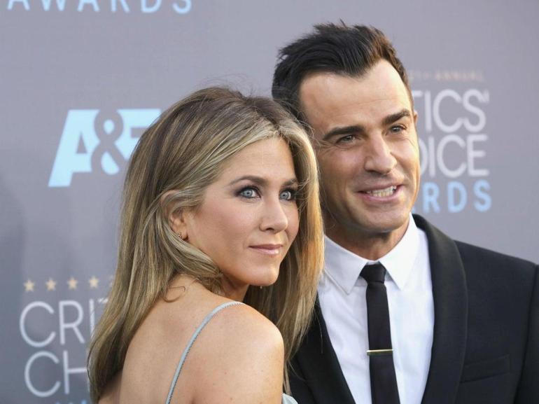 Jennifer Aniston kariyer hayatındaki en cüretkar sahneleri 54 yaşında çekti!