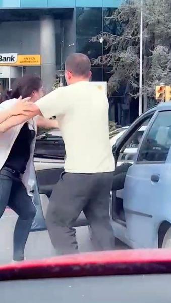 Kendisini uyaran sürücüye saldırdı: Artık trafiğe çıkması yasak