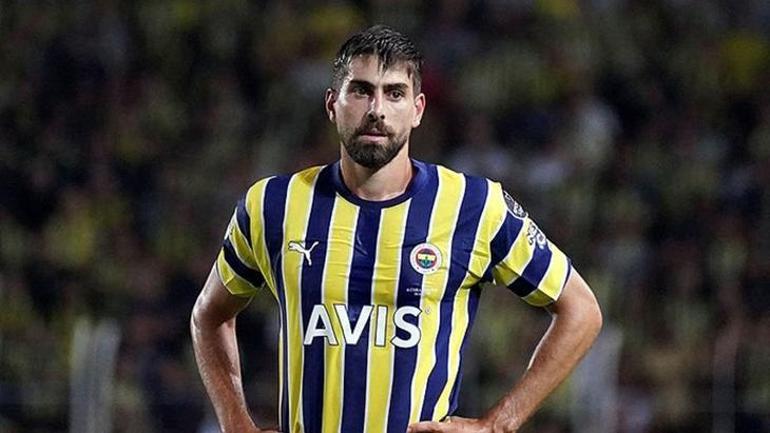 Lider Fenerbahçe'de yaprak dökümü! 3 ayrılık birden