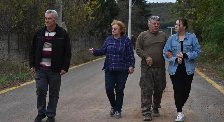 Elinin hamuruyla erkek işine karıştı! 91 mahallesi bulunan ilçede tek kadın