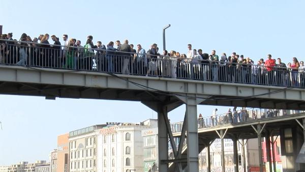 Fotoğraflar İstanbul'dan! 'Rezillik, insanların burnundan getiriyorlar'