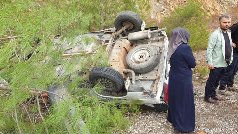 Takla atan arabada gözünü açtı! Şoka girdi