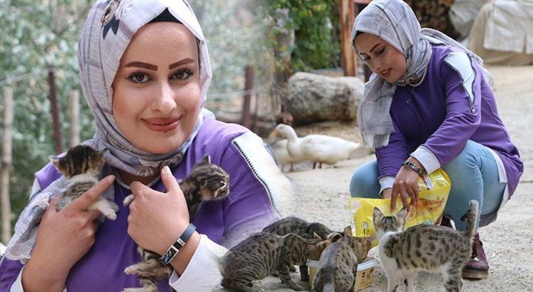 Depremde ölen Eda öğretmenin baktığı sokak köpeklerini Fadime besliyor