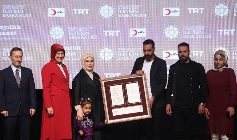 Emine Erdoğan: İsrail ordusu bir milleti tarihten silmeye çalışıyor