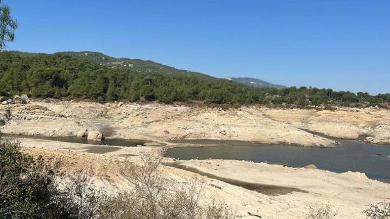 Turizm merkezi susuz! Yer altı kaynakları açıldı, uyarı geldi