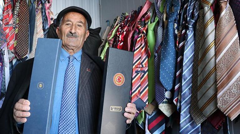 Oğlu vasiyet etti, evinin önüne kendi mezarını yaptırdı