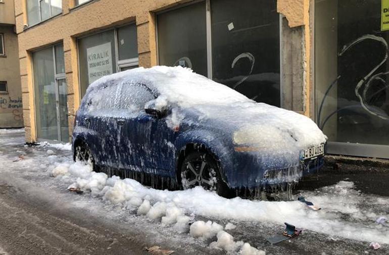 Park ettiği arabanın son hali şaşkına çevirdi!