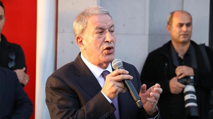 Hulusi Akar: Eli kanlı Netanyahu masum insanları vurmaktan çekinmiyor