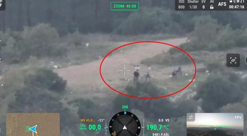 Yer: İstanbul! Havaya atılan nesneleri tüfekle vurmaya çalışan şahıs yakalandı