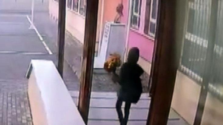 Atatürk’ün öğretmenler gününü kutladı! Gören herkesi duygulandırdı