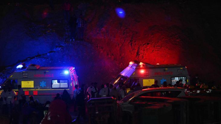 Çöken tünelde mahsur kalmışlardı! Hindistan’da 17 gün sonra bir mucize yaşandı