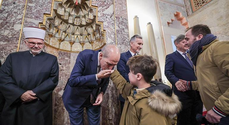 Meclis Başkanı Kurtulmuş cuma namazını Bosna Hersek’te kıldı