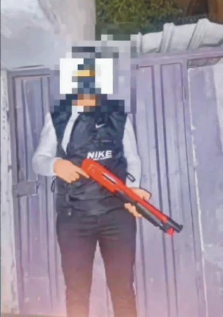 Osmaniye'de skandal görüntü! Silahlarıyla yakalandı