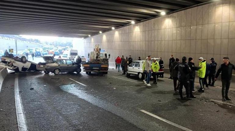 Ankara'da zincirleme kaza! 14 araç karıştı, 7 yaralı var