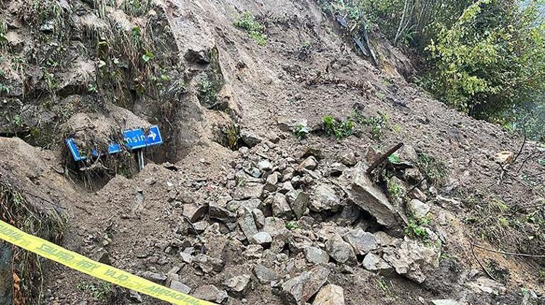 Rize’de heyelan! 2 katlı evde yıkılma tehlikesi