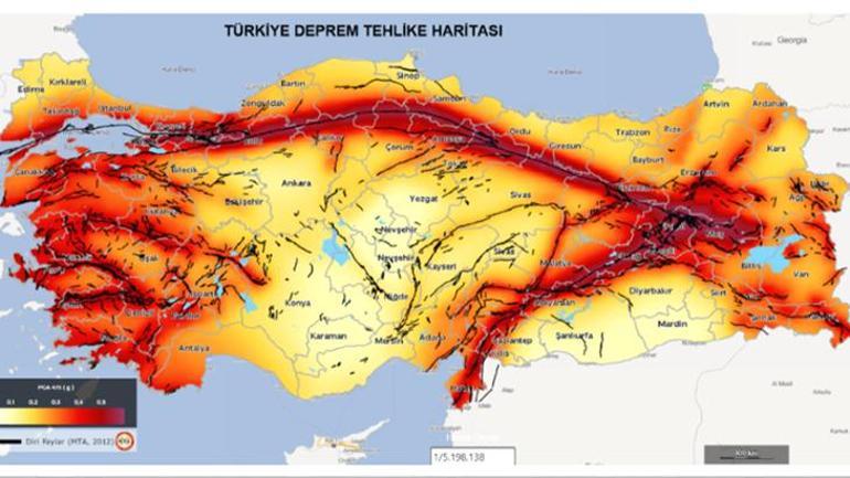 Deprem tehlikesi değişti, işin sırrı haritada! ‘Yönetmeliğe uysa da sağlam değil'