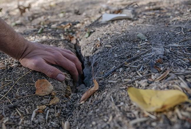 Obruklarda volkanik gaz çıkışı görüldü: Bu bizi korkutmaya başladı